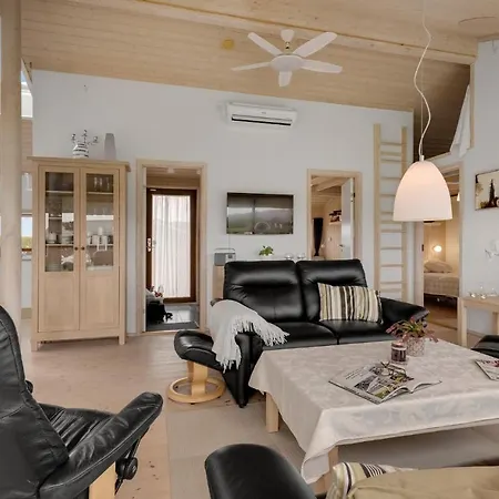 Amazing In Sydals With Wifi * Skovbyballe